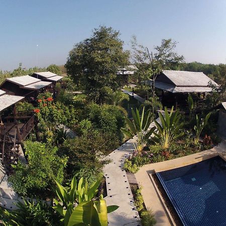 Little Village Chiang Mai Hang Dong Exterior photo
