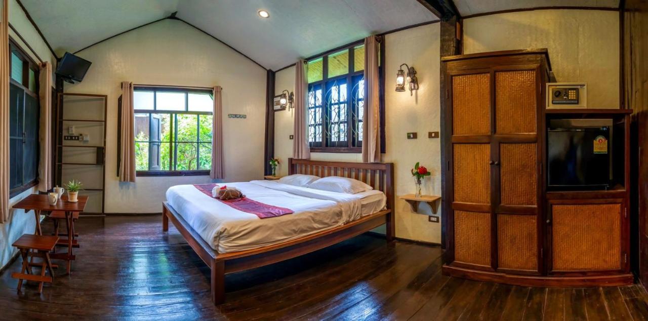 Little Village Chiang Mai Hang Dong Exterior photo